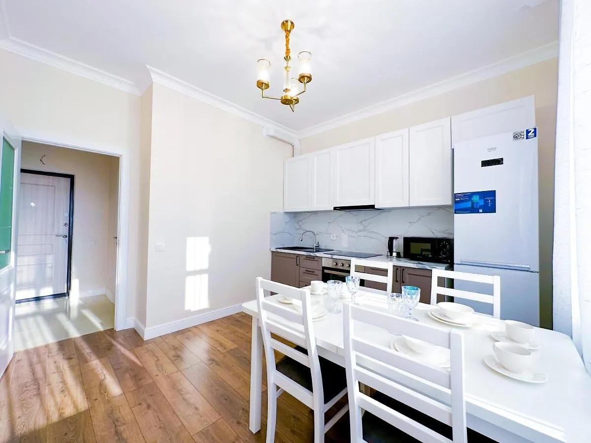 Рядом С Экспо Большая 2Х Комнатная 70 М2 И 1- Комнатная 45М2 Apartamento